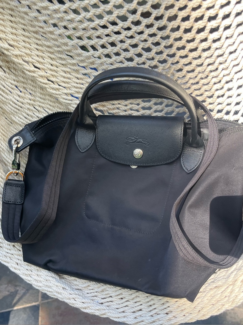 Longchamp Le Pliage Neo small crossbody black nylon silver hardware leather trim - Picture 2 of 10